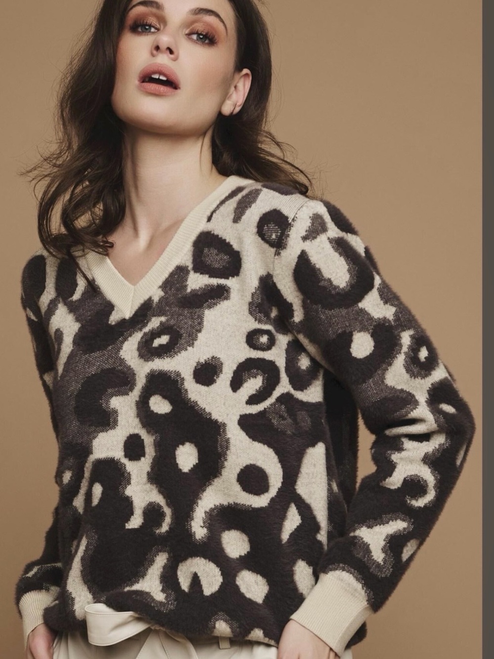 V-Neck Animal-Print Sweater in Cream and Brown